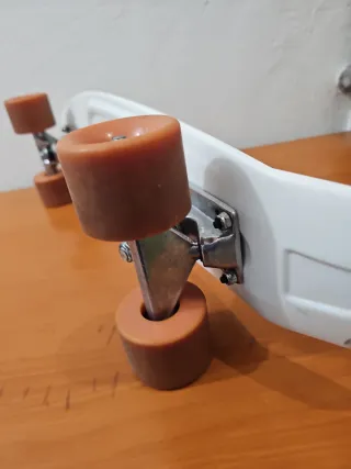 Mini patineta blanca