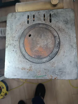 Hornillo Antiguo URANIA