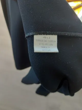 Diseñadora Talla 44-46 Traje negro con falda