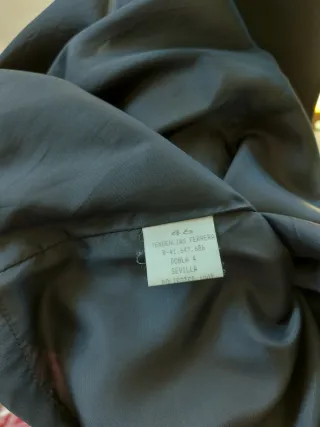 Diseñadora Talla 44-46 Traje negro con falda