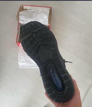 Nike Air Max 2017 Talla 42 Negras precio negociabe