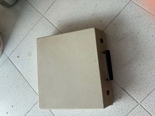 Máquina de escribir AEG Olympia Traveller de Luxe