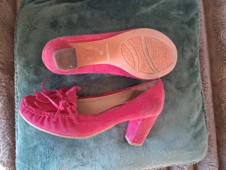 Zapatos Mocasines de tacón ante rosa fucsia