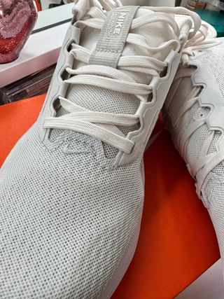 Zapatillas Nike Downshifter 13 Beige/Blanco