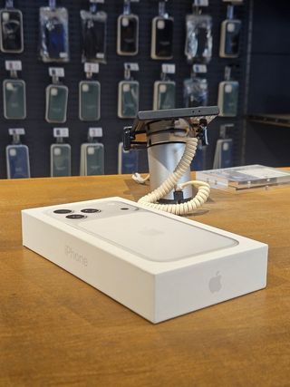 IPHONE 17 PRO 256GB ARGENTO SIGILLATO