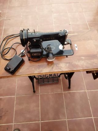 Máquina de coser Singer