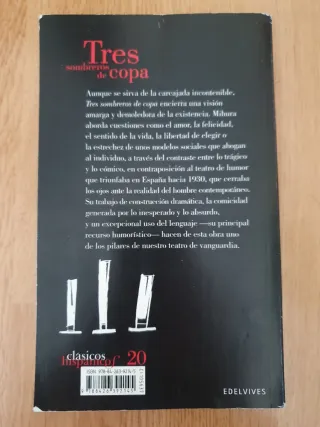 Tres sombreros de copa