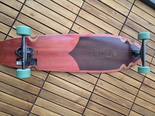 Longboard Oxelo + ruedas recambio y llave