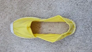 Alpargatas amarillas talla 36