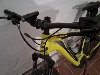 Bicicleta Eléctrica Cannondale Trail Neo 4