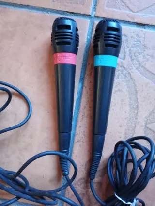 Micrófonos SingStar con conexión USB
