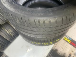 Neumático 245/45R19