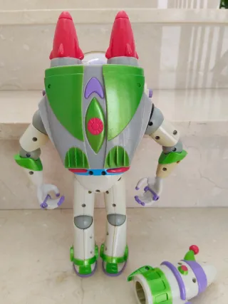 Buzz Lightyear Juguete con Accesorios