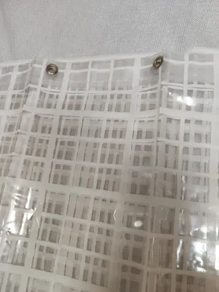 Tenda da bagno trasparente con design a quadri