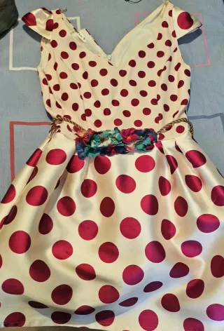 Vestido de fiesta lunares burdeos y dorado