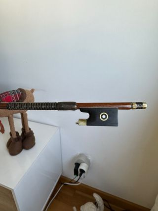 Arco de violino antigo