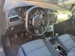 Volkswagen Touran 2021