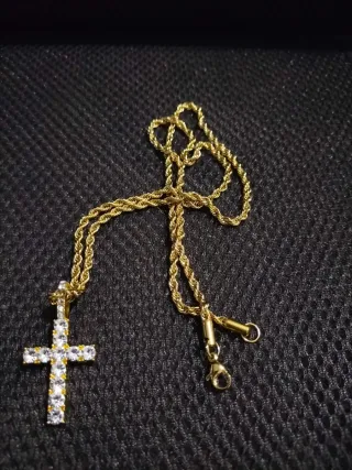 Collana 60cm Oro con Pendente a Croce