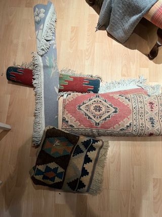 Set di 4 tappeti rustici