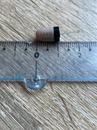 Pinganillo con cámara botón y accesorios nuevo