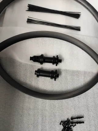 Ruote in fibra di carbonio MTB, boost 29 pollici