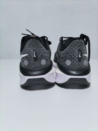 Zapatillas Nike Vomero 17 Talla 39 ZoomX