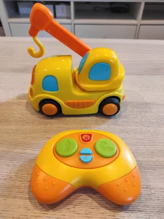 Coche teledirigido con accesorios