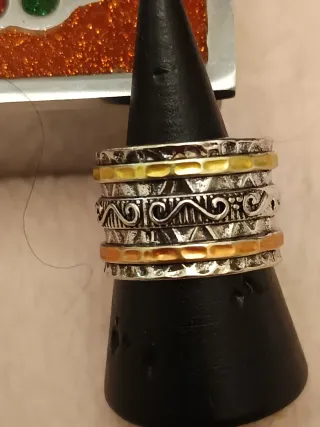 Anillo Plateado Turquesa Diseño Étnico