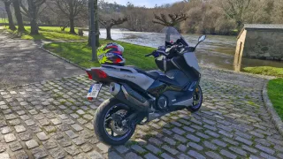 Yamaha Tmax 530 DX - 9.400 km.