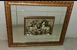 Cuadro relieve caballos baño plata