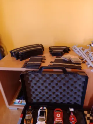 Circuito Scalextric Adrenaline Cup + extras