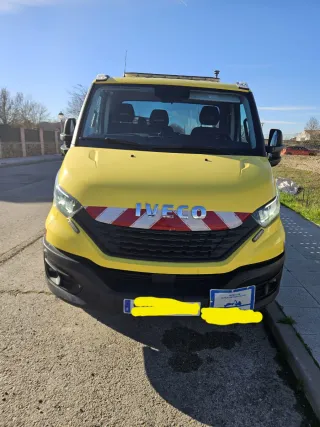 Grua portacoches iveco daily