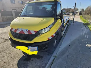 Grua portacoches iveco daily