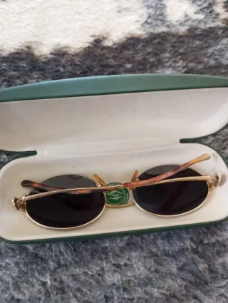 Gafas de sol Carolina Herrera doradas