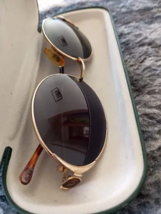 Gafas de sol Carolina Herrera doradas