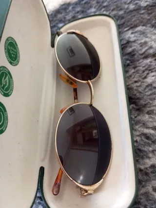 Gafas de sol Carolina Herrera doradas