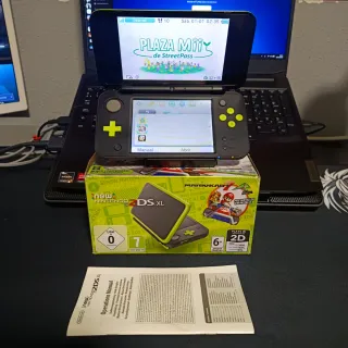 Nuovo Nintendo 2DS XL con scatola