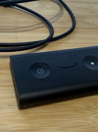 Echo Alexa para coche con cable USB