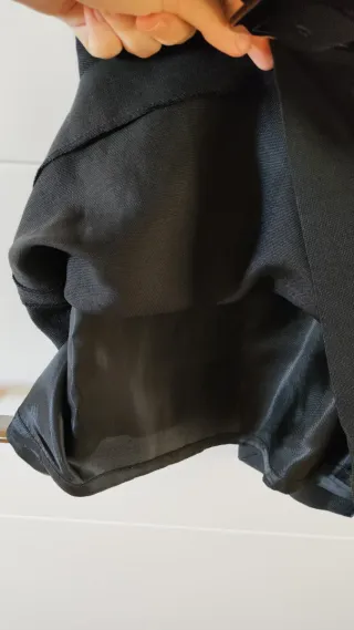 Vestido negro con cinturón