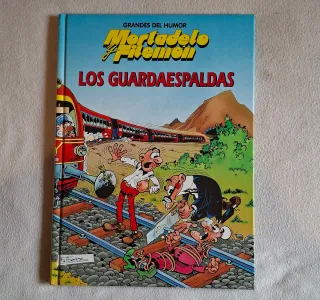 Lote 7 comics, 6 de Mortadelo y 1 Rompetechos
