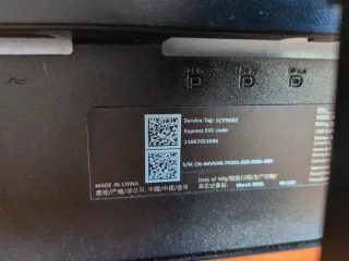 2 Monitores Dell 24 Widescreen