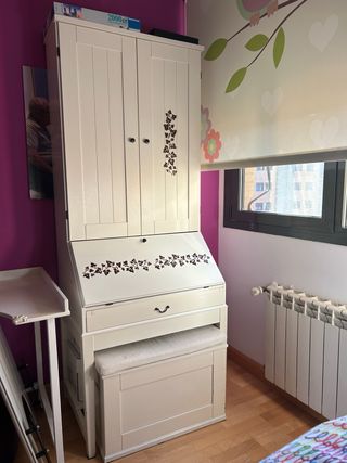 Mobile da ufficio bianco con panca