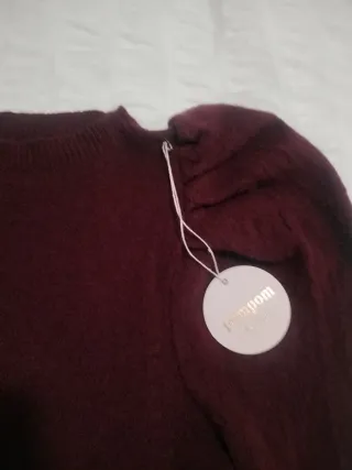 Jersey burdeos con mangas abullonadas, burdeos