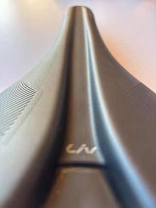 Sillín de bicicleta Liv Contact foward especial