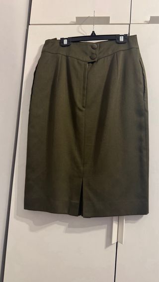 Falda lápiz verde militar mujer