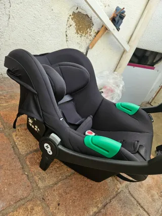 Carro Kinderkraft Moov 2 Negro