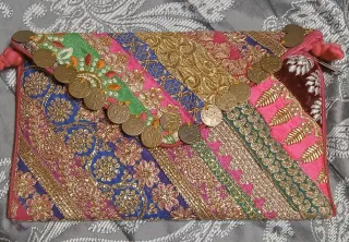 Lote de 2 bolsos de mano y bandolera