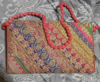 Lote de 2 bolsos de mano y bandolera