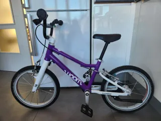 Bicicleta Woom 3 Morada