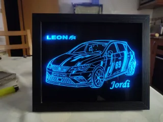 Grabado laser en cristal con luces led rgb